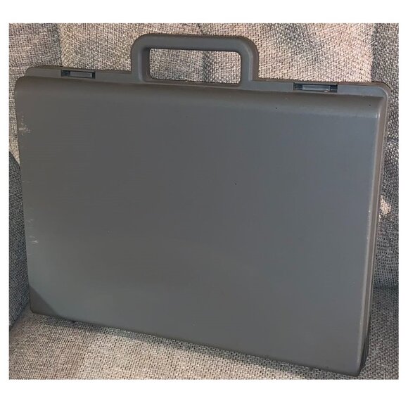 Vintage Clik Case by Outer Circle Products 36 Cassette Tape Case Holder Gray - Picture 3 of 7